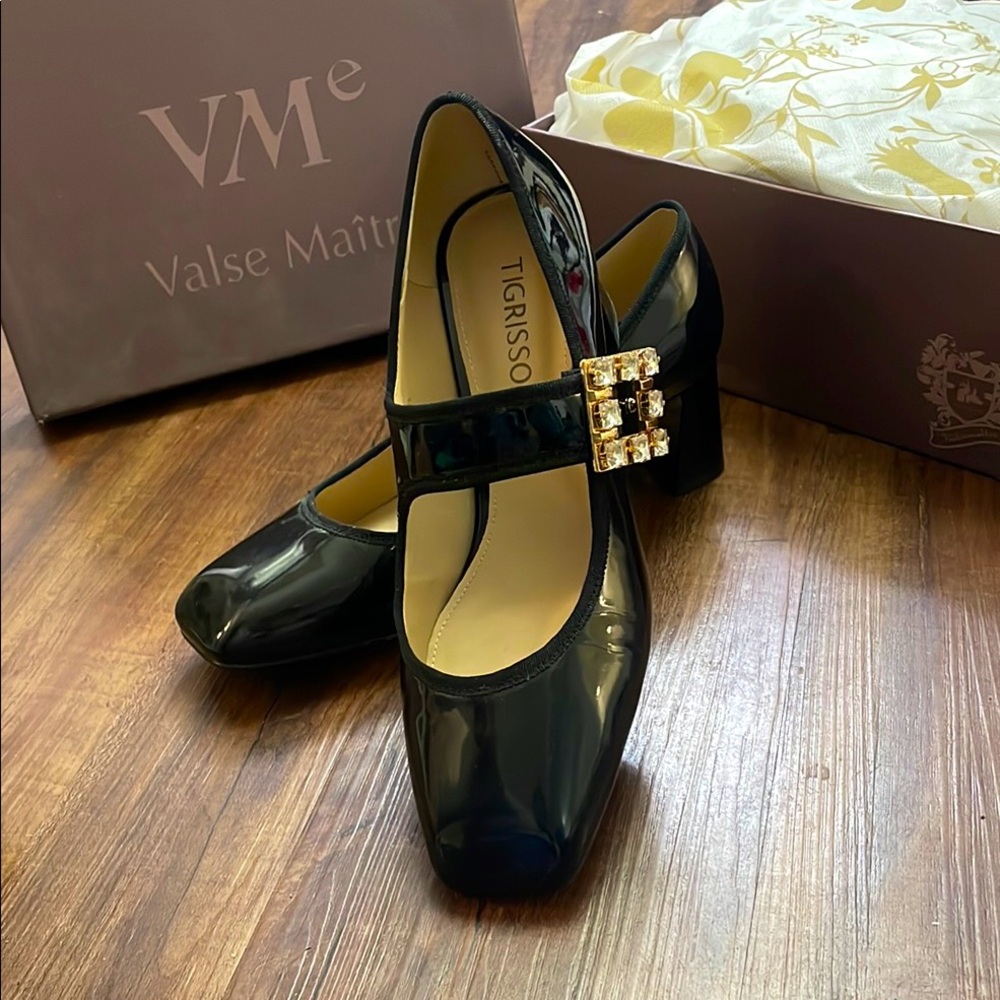 90% New! Black Genuine Leather Mary Jane Heels with Glossy Finish